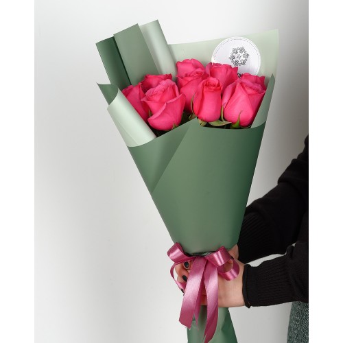 Купить на заказ Букет из 7 розовых роз с доставкой в Есике