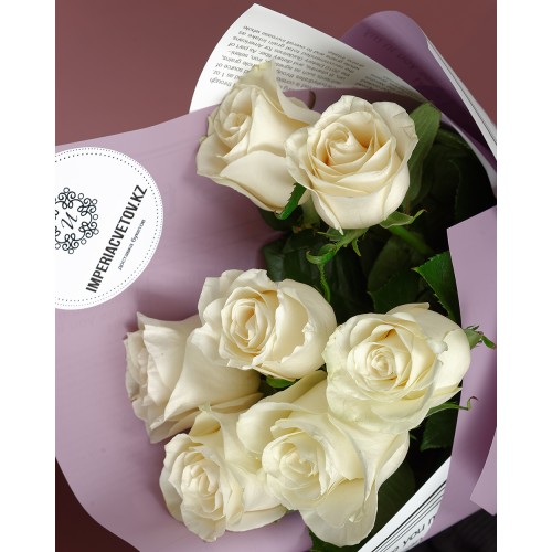 Купить на заказ Букет из 7 белых роз с доставкой в Есике