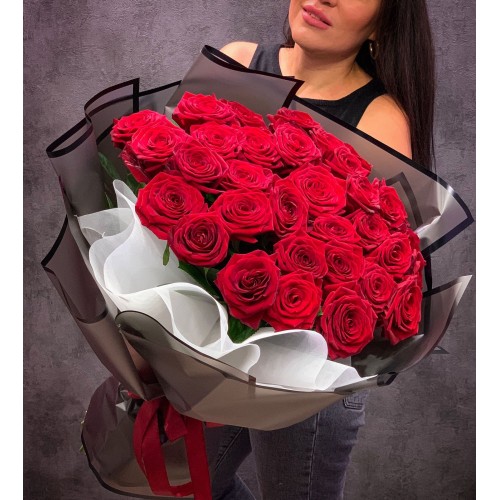 Купить на заказ Букет из 35 красных роз с доставкой в Есике