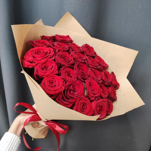 Купить на заказ Букет из 25 красных роз с доставкой в Есике