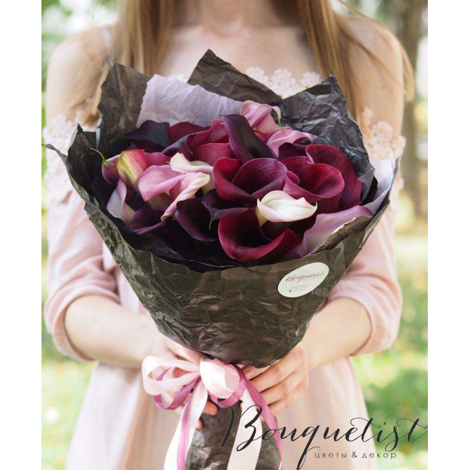 Букет калл разных оттенков