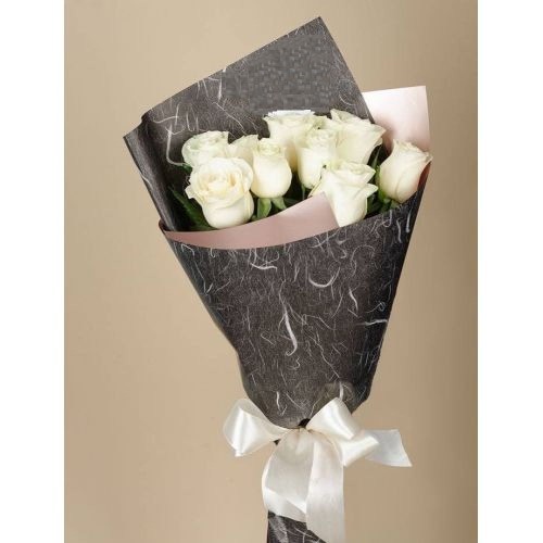 Купить на заказ Букет из 9 белых роз с доставкой в Есике